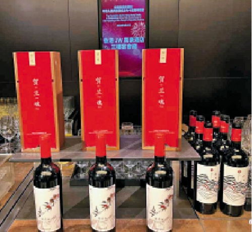 特寫 | 飲國(guó)產(chǎn)紅酒賀國(guó)慶，好香國(guó)產(chǎn)葡萄酒